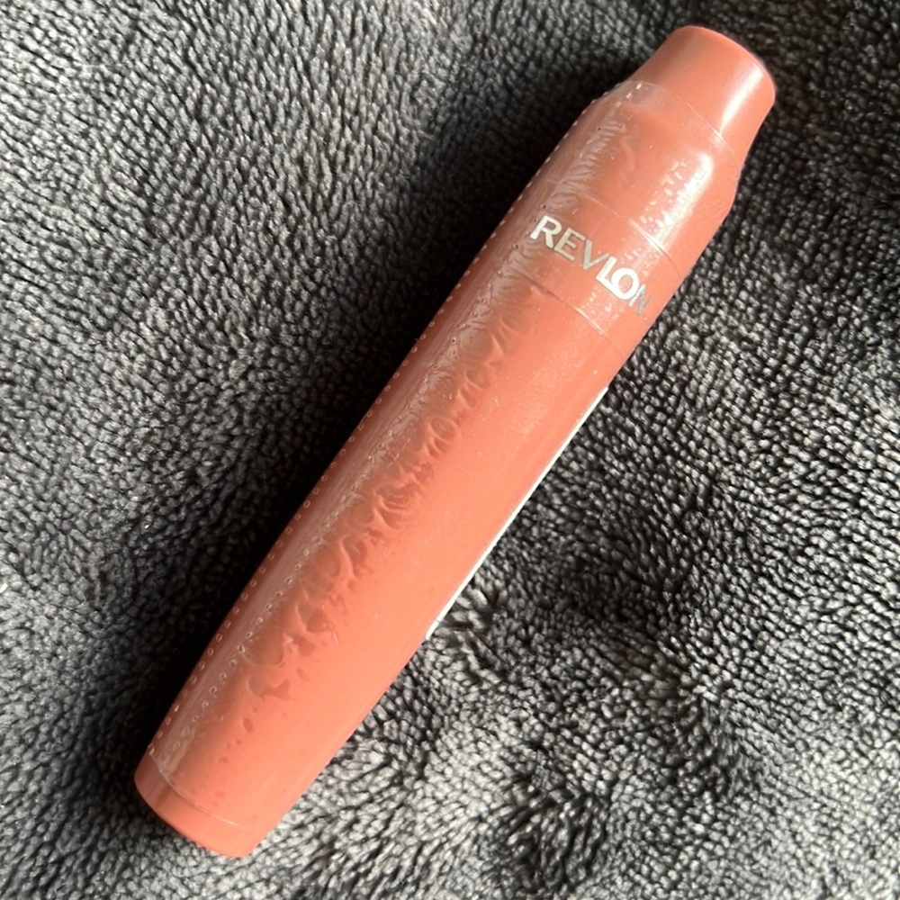 REVLON KISS CUSHION lip tint #210-pretty kiss, New in sealed packaging